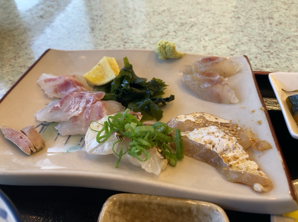 鯛の刺身