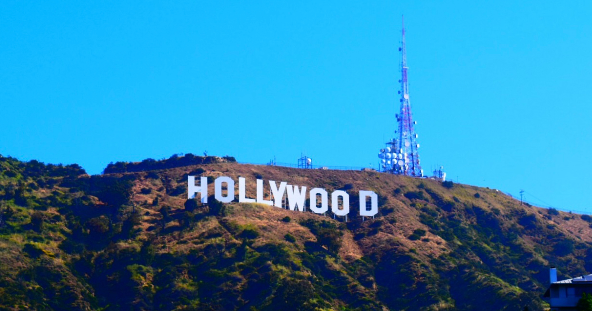 ハリウッドサイン