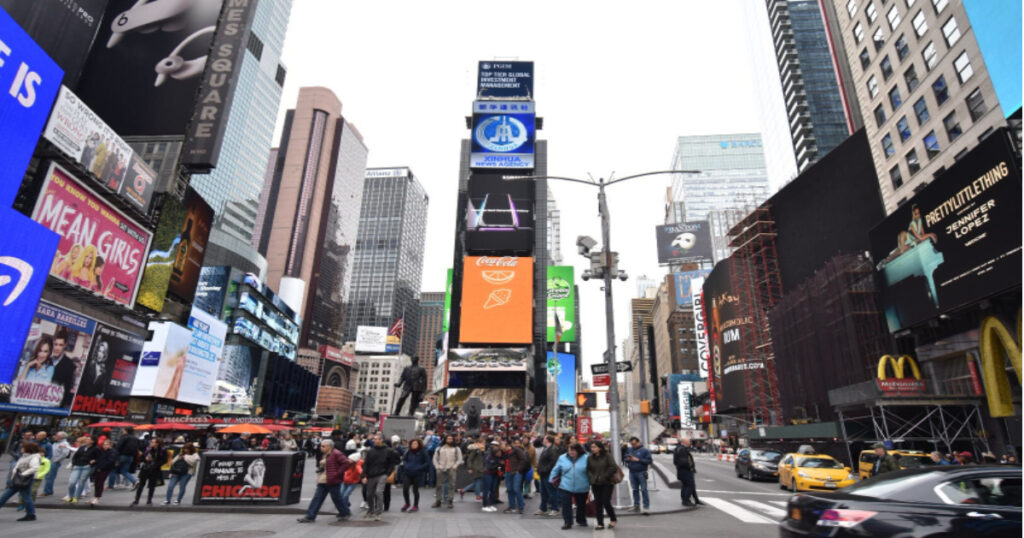 タイムズスクウェア