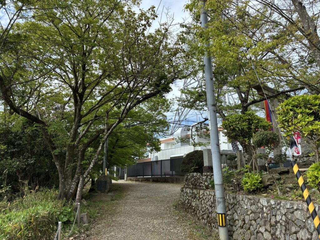 山頂の登頂