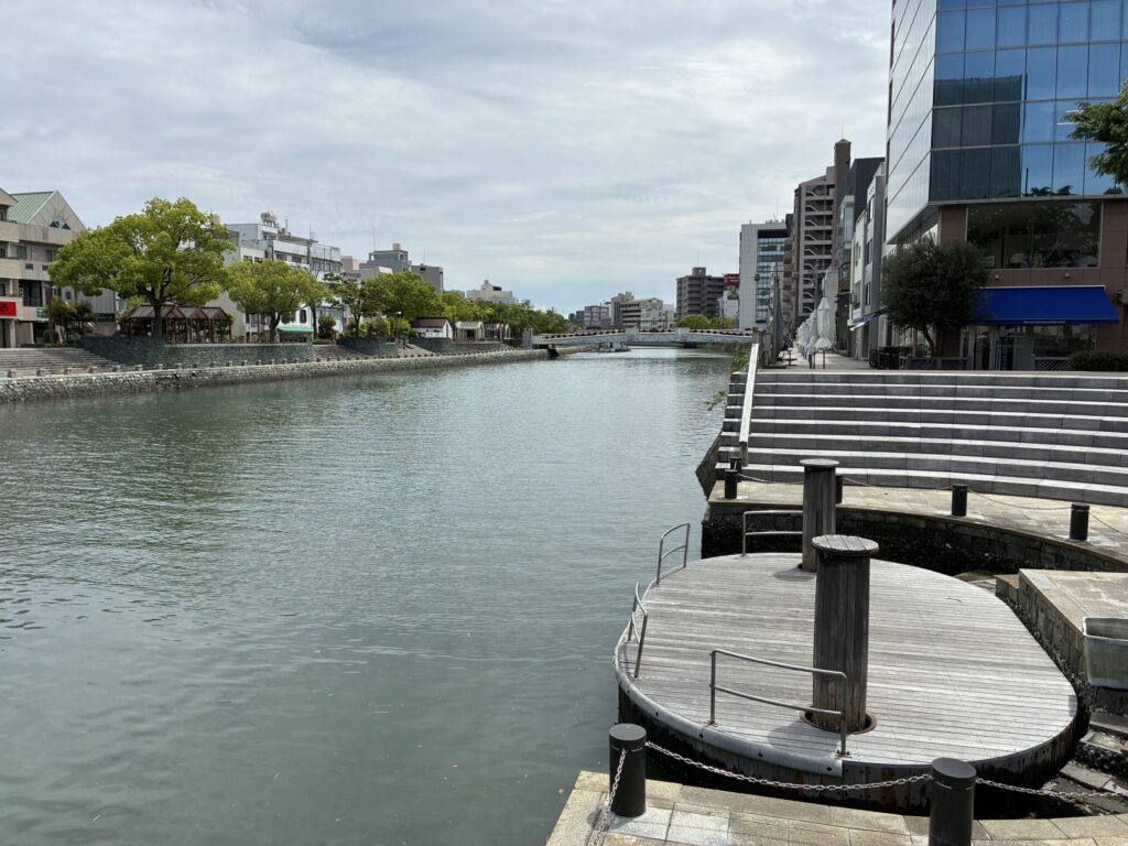 新町川