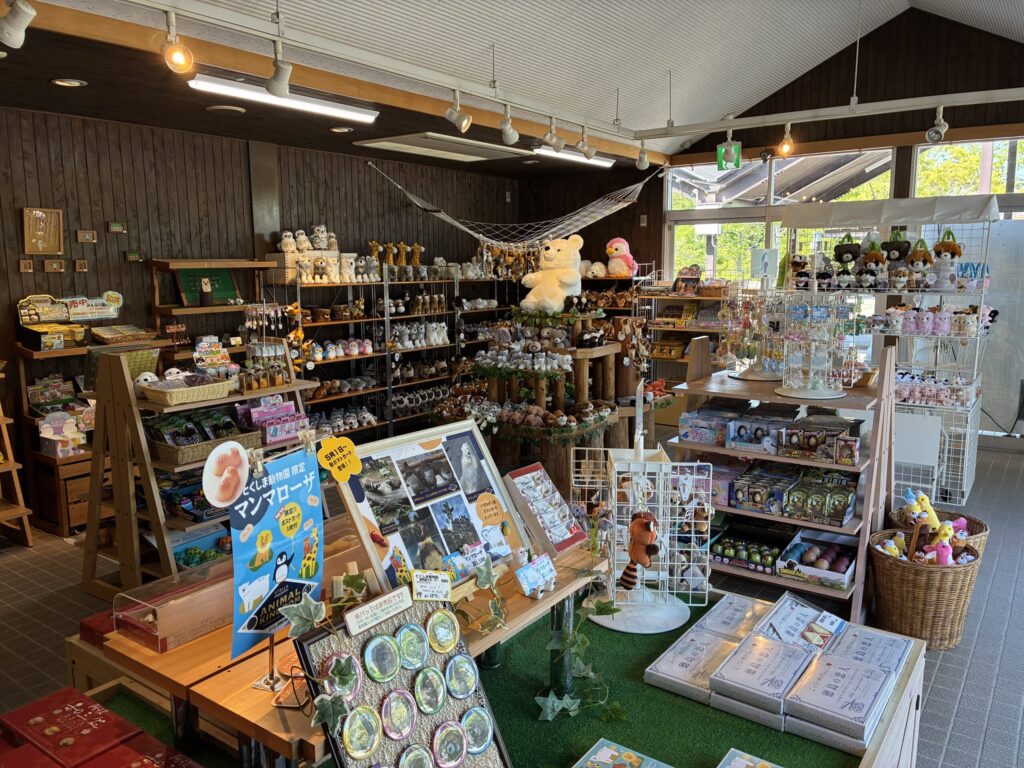おみやげ屋さん　店内