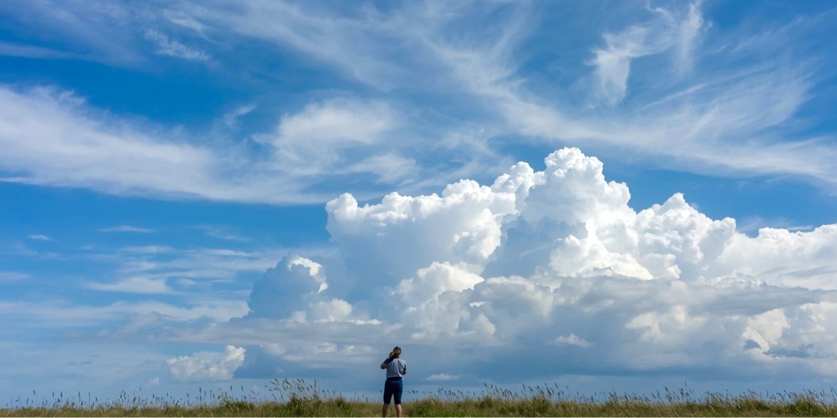 青空に雲