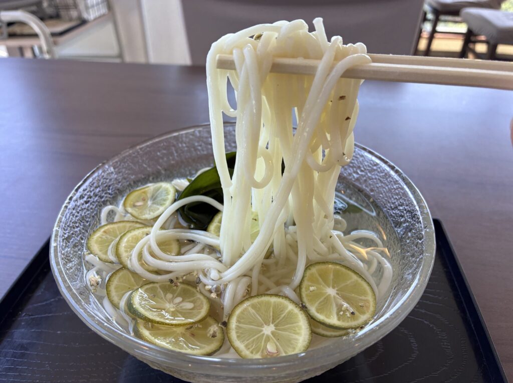 すだち半田そうめん