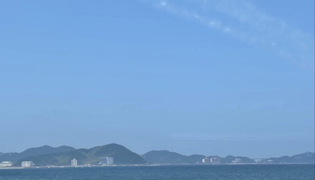 ブルーインパルス