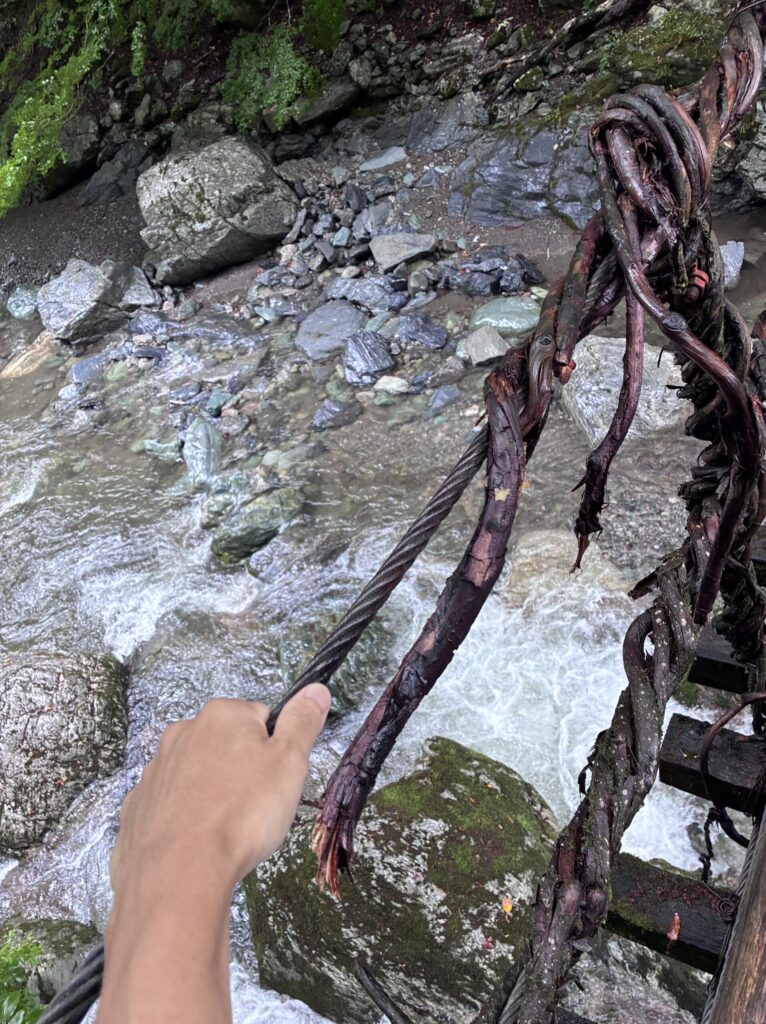 手摺り